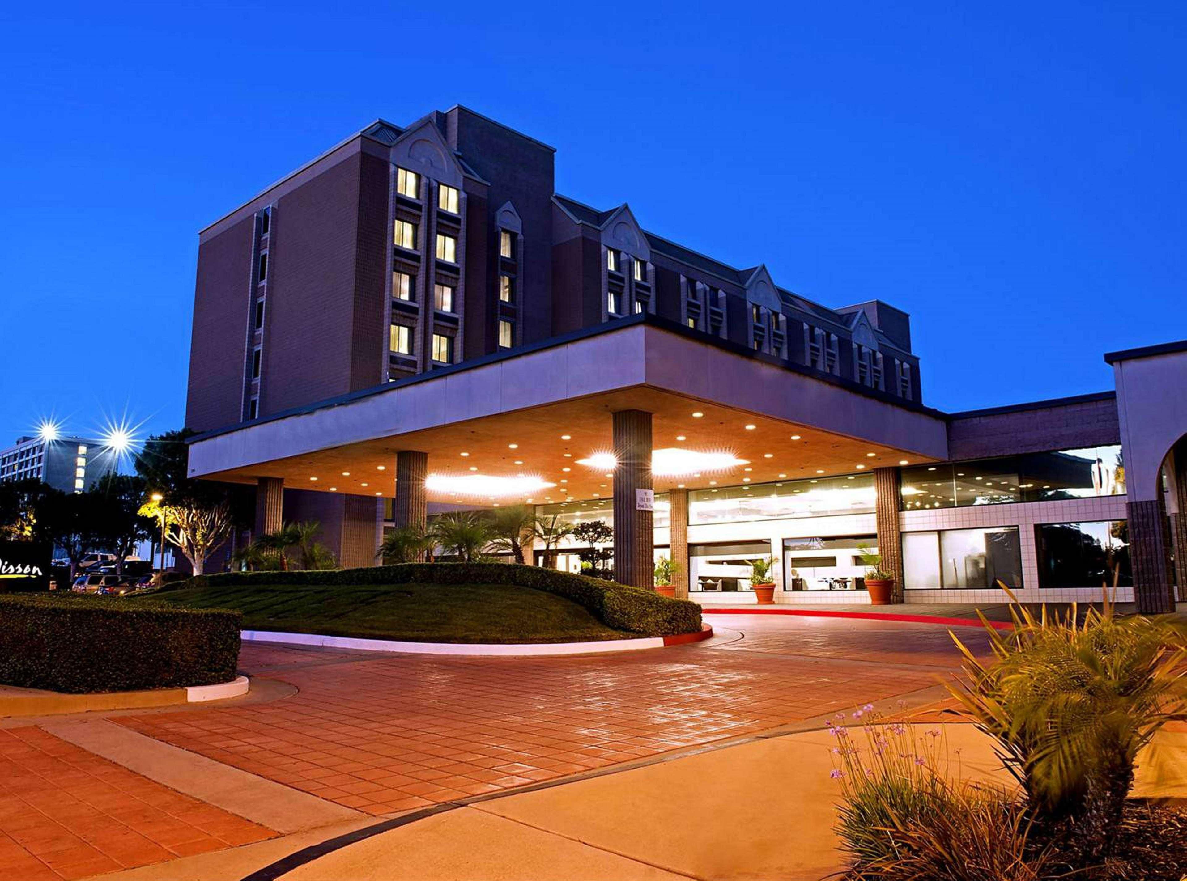 Doubletree By Hilton Whittier Ξενοδοχείο Εξωτερικό φωτογραφία