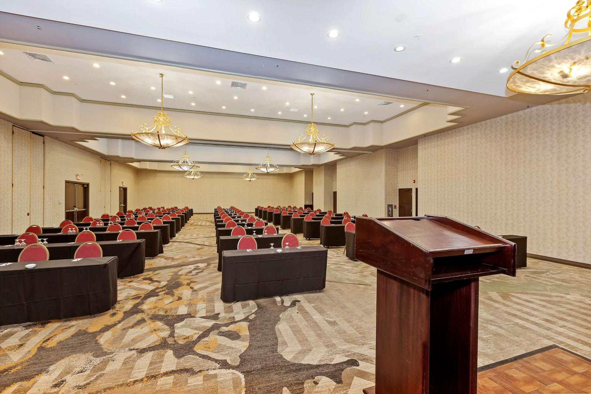Doubletree By Hilton Whittier Ξενοδοχείο Εξωτερικό φωτογραφία