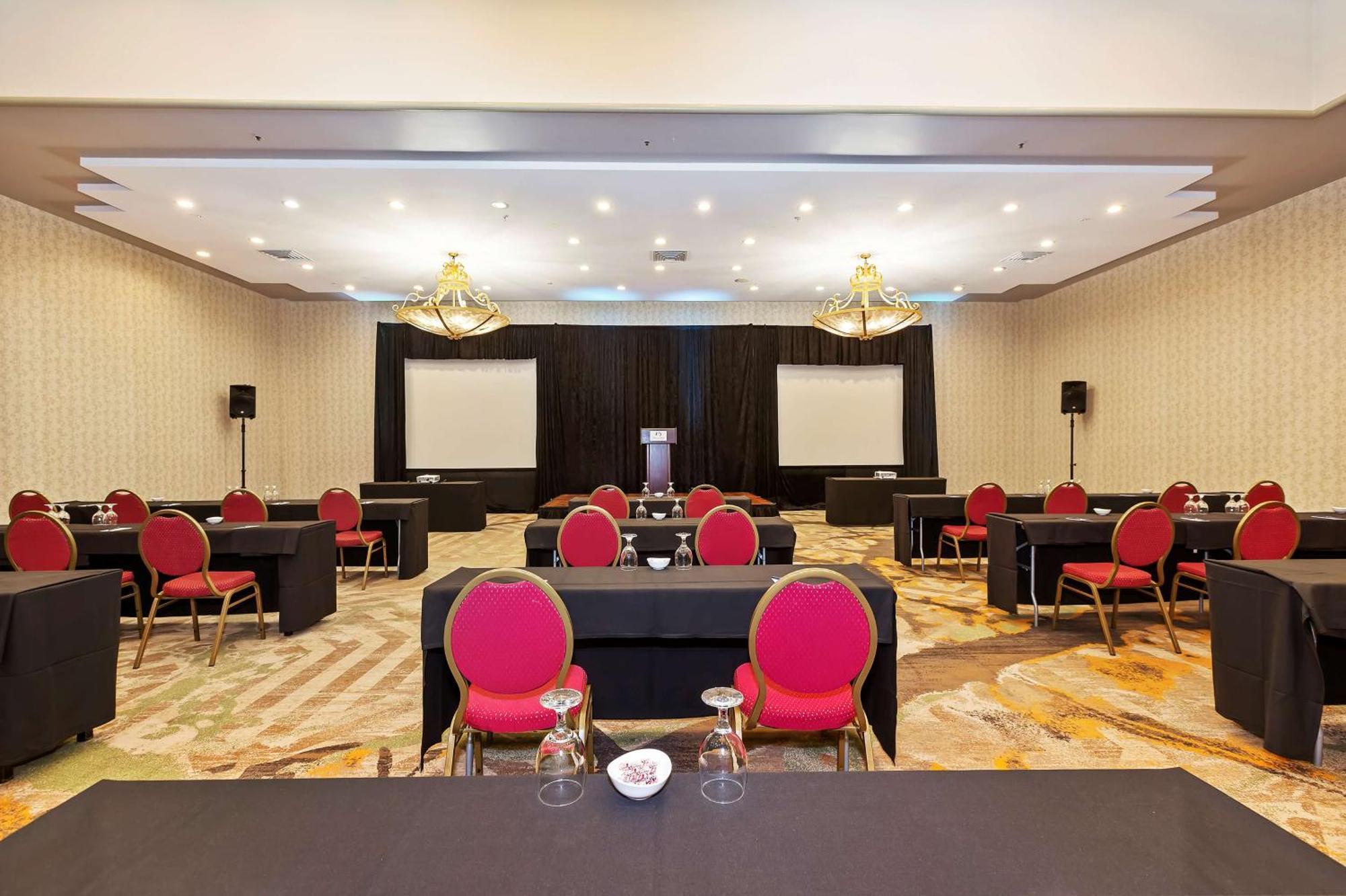 Doubletree By Hilton Whittier Ξενοδοχείο Εξωτερικό φωτογραφία