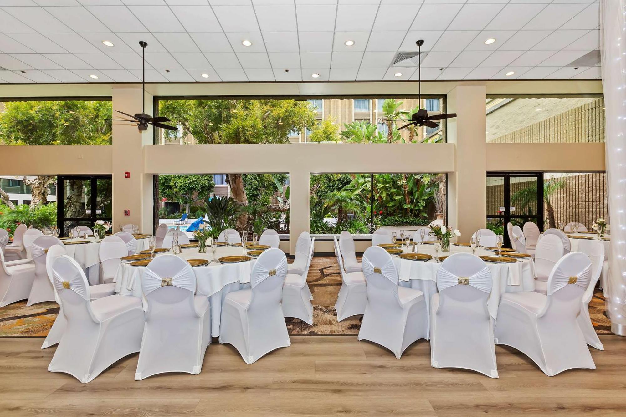 Doubletree By Hilton Whittier Ξενοδοχείο Εξωτερικό φωτογραφία