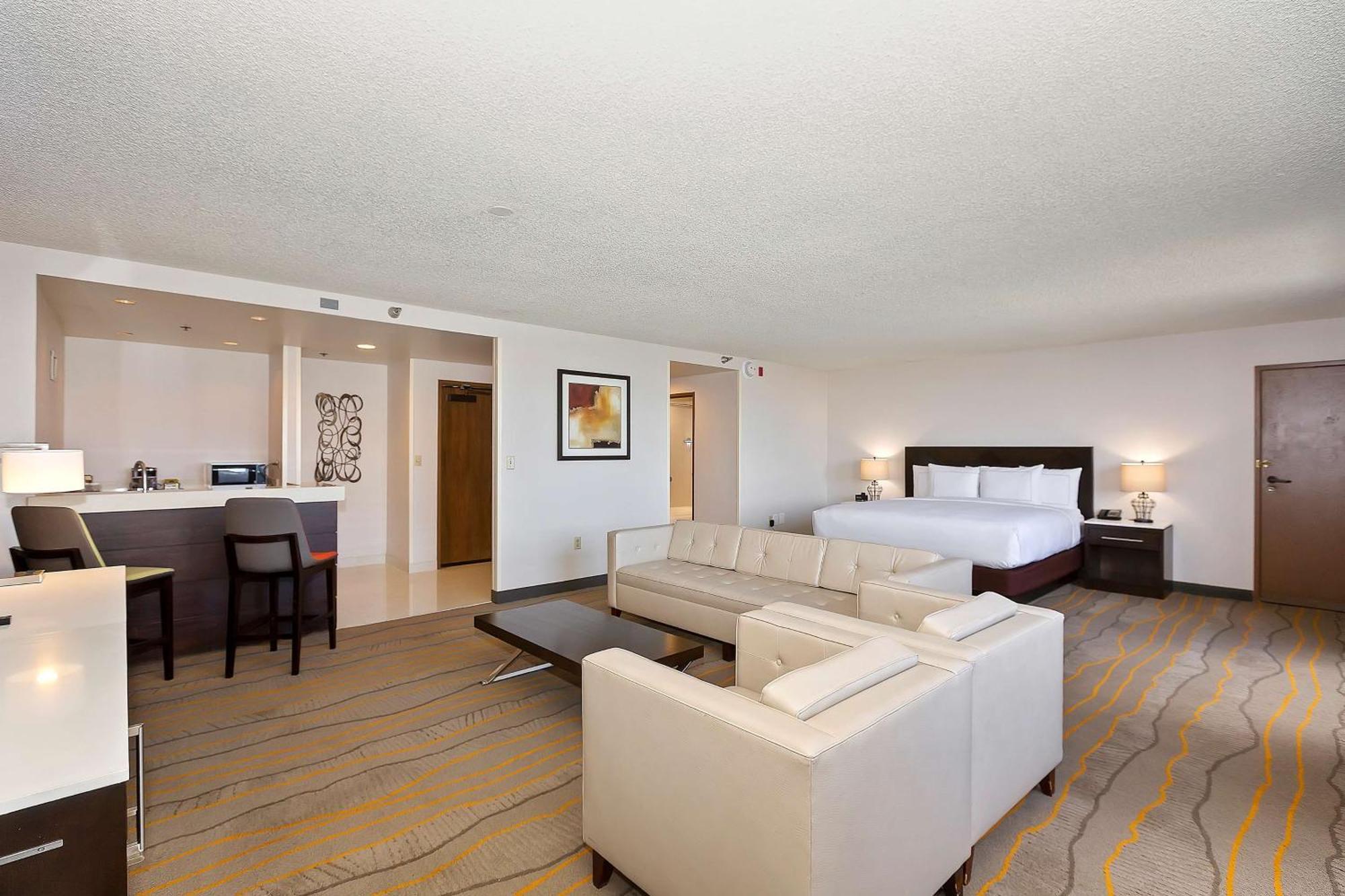 Doubletree By Hilton Whittier Ξενοδοχείο Εξωτερικό φωτογραφία